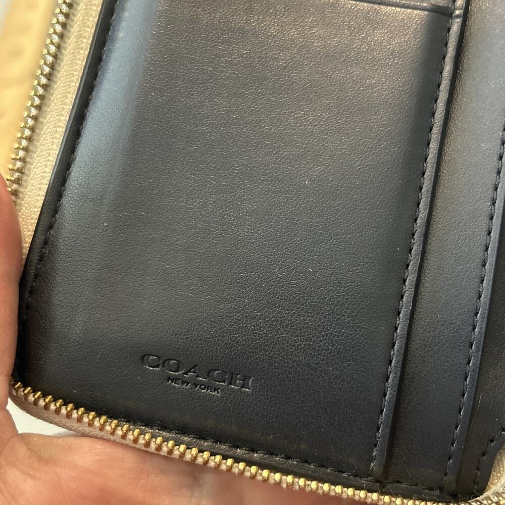 Coach Zip Around Wallet Sunset Bird Lake Motif *read* - Picture 8 of 11